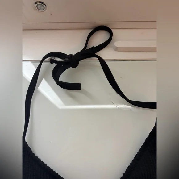 AERIE CRINKLE HALTER VOOP BIKINI TOP WOMENS!! - Picture 8 of 11